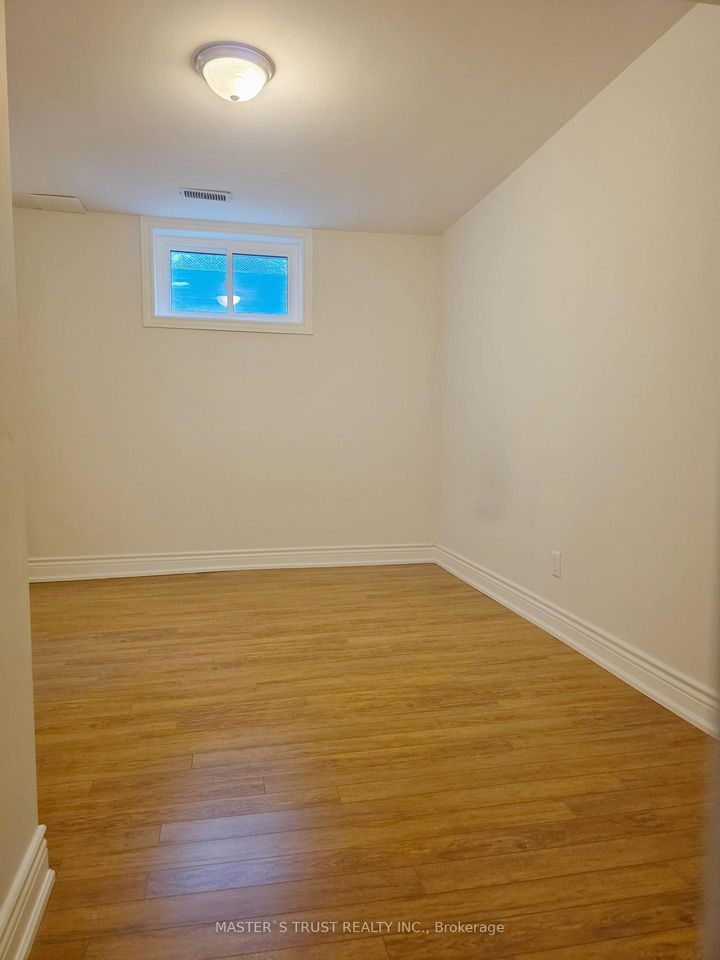 Photo 30 at 10 Elsa Vine Way, Bayview Village, Toronto