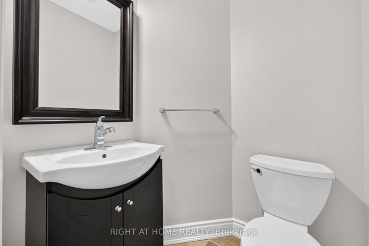 Photo 8 at 346 Creek Path Avenue, BR Bronte, Oakville