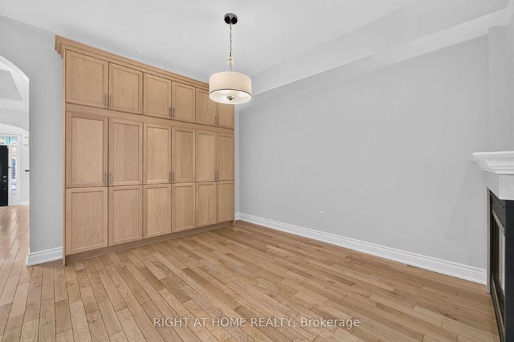 Photo 15 at 346 Creek Path Avenue, BR Bronte, Oakville