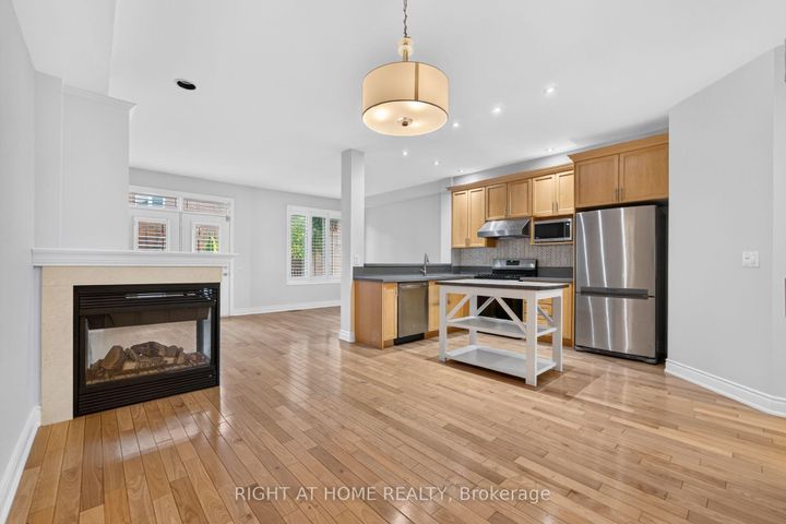 Photo 17 at 346 Creek Path Avenue, BR Bronte, Oakville