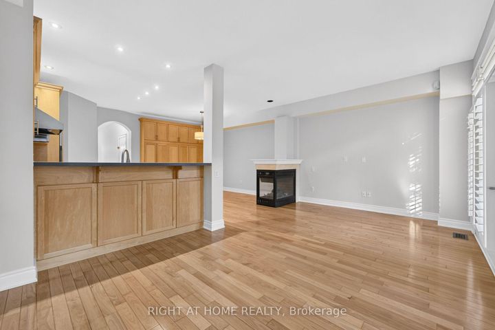 Photo 21 at 346 Creek Path Avenue, BR Bronte, Oakville