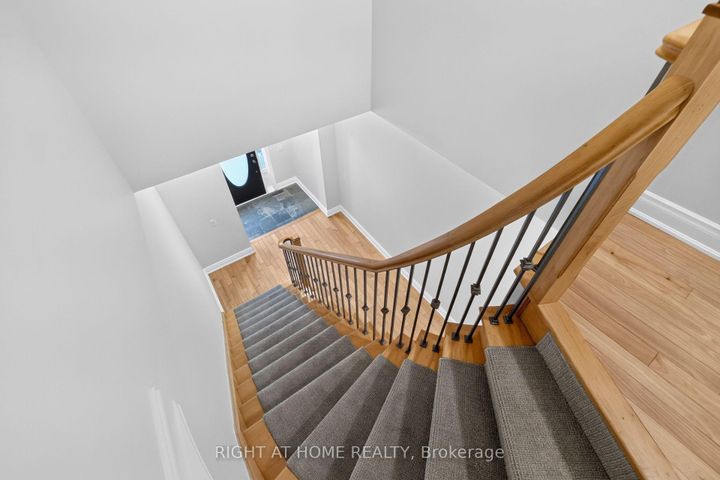 Photo 23 at 346 Creek Path Avenue, BR Bronte, Oakville