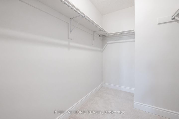 Photo 27 at 346 Creek Path Avenue, BR Bronte, Oakville