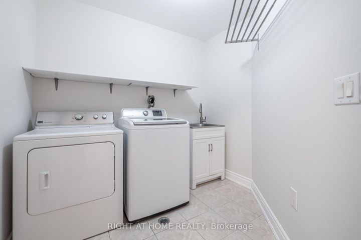 Photo 36 at 346 Creek Path Avenue, BR Bronte, Oakville