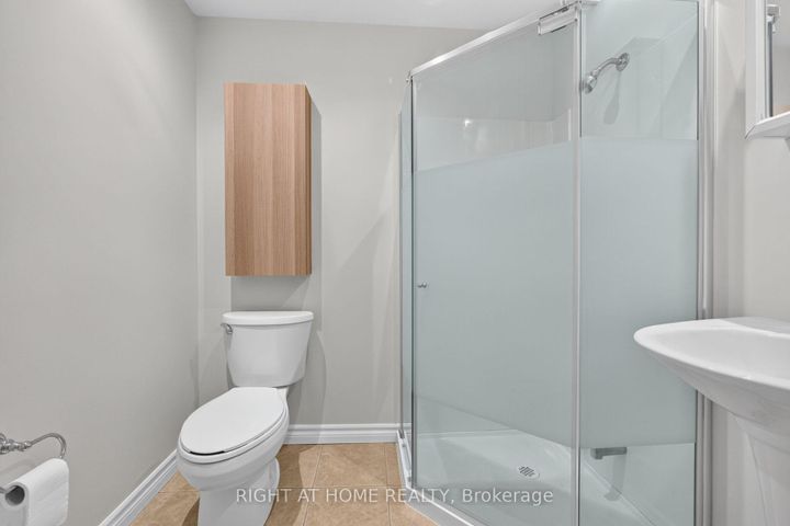 Photo 38 at 346 Creek Path Avenue, BR Bronte, Oakville
