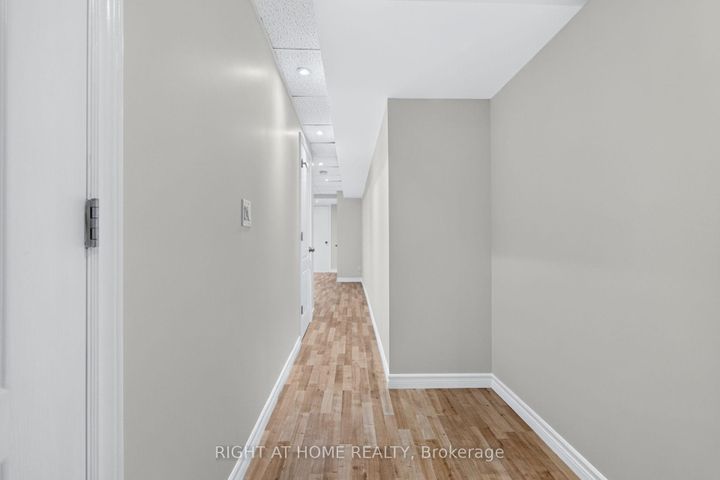 Photo 40 at 346 Creek Path Avenue, BR Bronte, Oakville