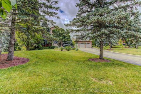 Photo 2 at 212 Burns Boulevard, King City, King