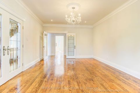 Photo 15 at 212 Burns Boulevard, King City, King