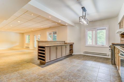Photo 34 at 212 Burns Boulevard, King City, King