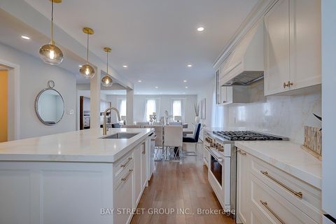 Photo 10 at 107 Crawford Rose Drive, Aurora Heights, Aurora