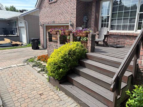 Photo 5 at 104 Eccles Street N, Queen's Park, Barrie