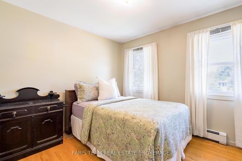 Photo 23 at 51 Davies Crescent, Grove East, Barrie