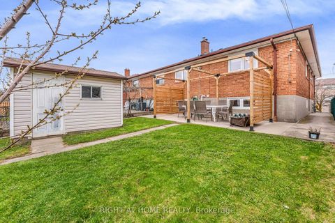 Photo 35 at 110 Victory Drive, CFB, Toronto