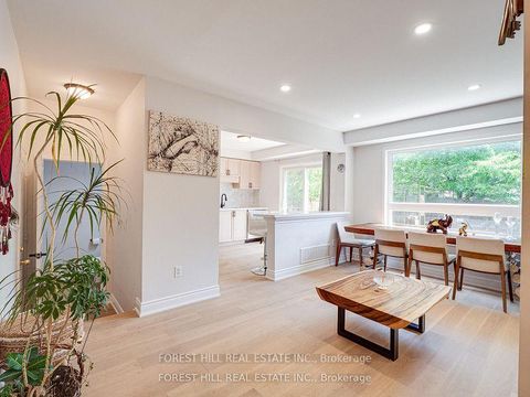 Photo 9 at 70 Shoniker Drive, Summerhill Estates, Newmarket