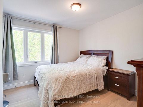 Photo 21 at 70 Shoniker Drive, Summerhill Estates, Newmarket