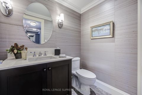 Photo 11 at 227 - 1900 Bayview Avenue, York Mills, Toronto