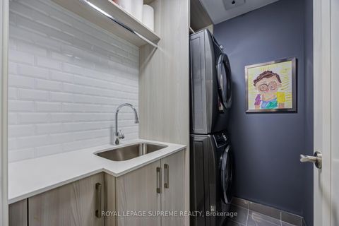 Photo 33 at 227 - 1900 Bayview Avenue, York Mills, Toronto