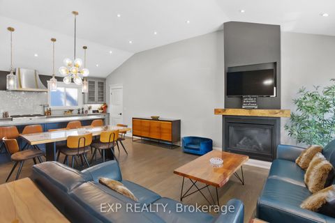 Photo 4 at 18 Winsdale Road, Markland Wood, Toronto