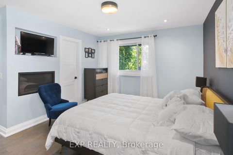 Photo 17 at 18 Winsdale Road, Markland Wood, Toronto