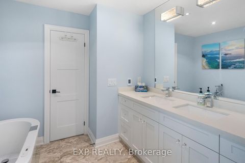 Photo 19 at 18 Winsdale Road, Markland Wood, Toronto