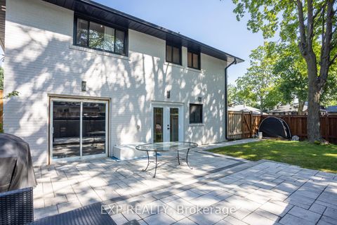 Photo 31 at 18 Winsdale Road, Markland Wood, Toronto