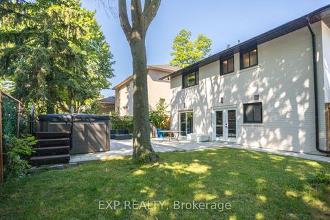 Photo 35 at 18 Winsdale Road, Markland Wood, Toronto