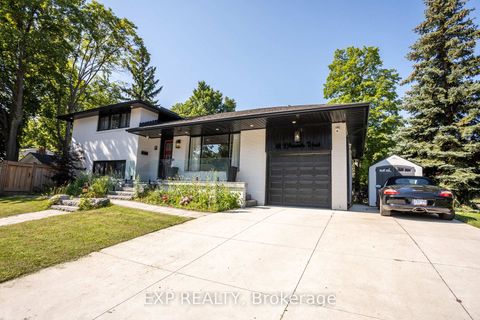 Photo 38 at 18 Winsdale Road, Markland Wood, Toronto