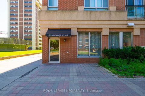 Photo 2 at PH 6 - 15 Maplewood Avenue, Cedarvale, Toronto