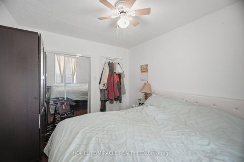 Photo 22 at 25 Furness Crescent, Clairville, Toronto