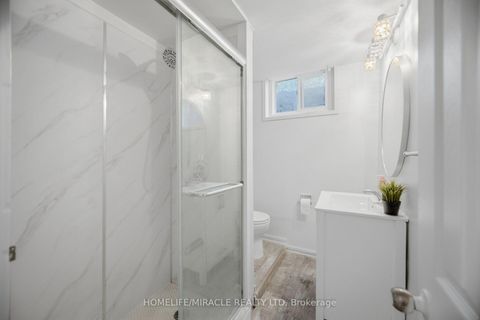 Photo 41 at 25 Furness Crescent, Clairville, Toronto