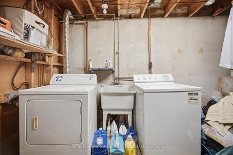 Photo 42 at 25 Furness Crescent, Clairville, Toronto