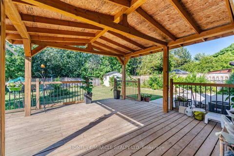 Photo 44 at 25 Furness Crescent, Clairville, Toronto