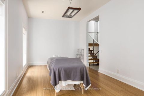 Photo 9 at 562 Bedford Park Avenue, Nortown, Toronto