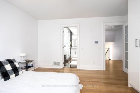 Photo 24 at 562 Bedford Park Avenue, Nortown, Toronto