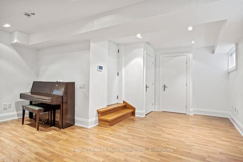 Photo 30 at 562 Bedford Park Avenue, Nortown, Toronto