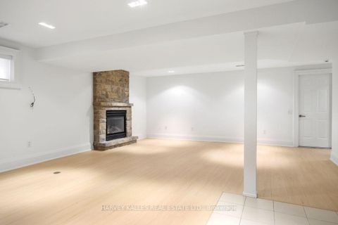 Photo 33 at 562 Bedford Park Avenue, Nortown, Toronto