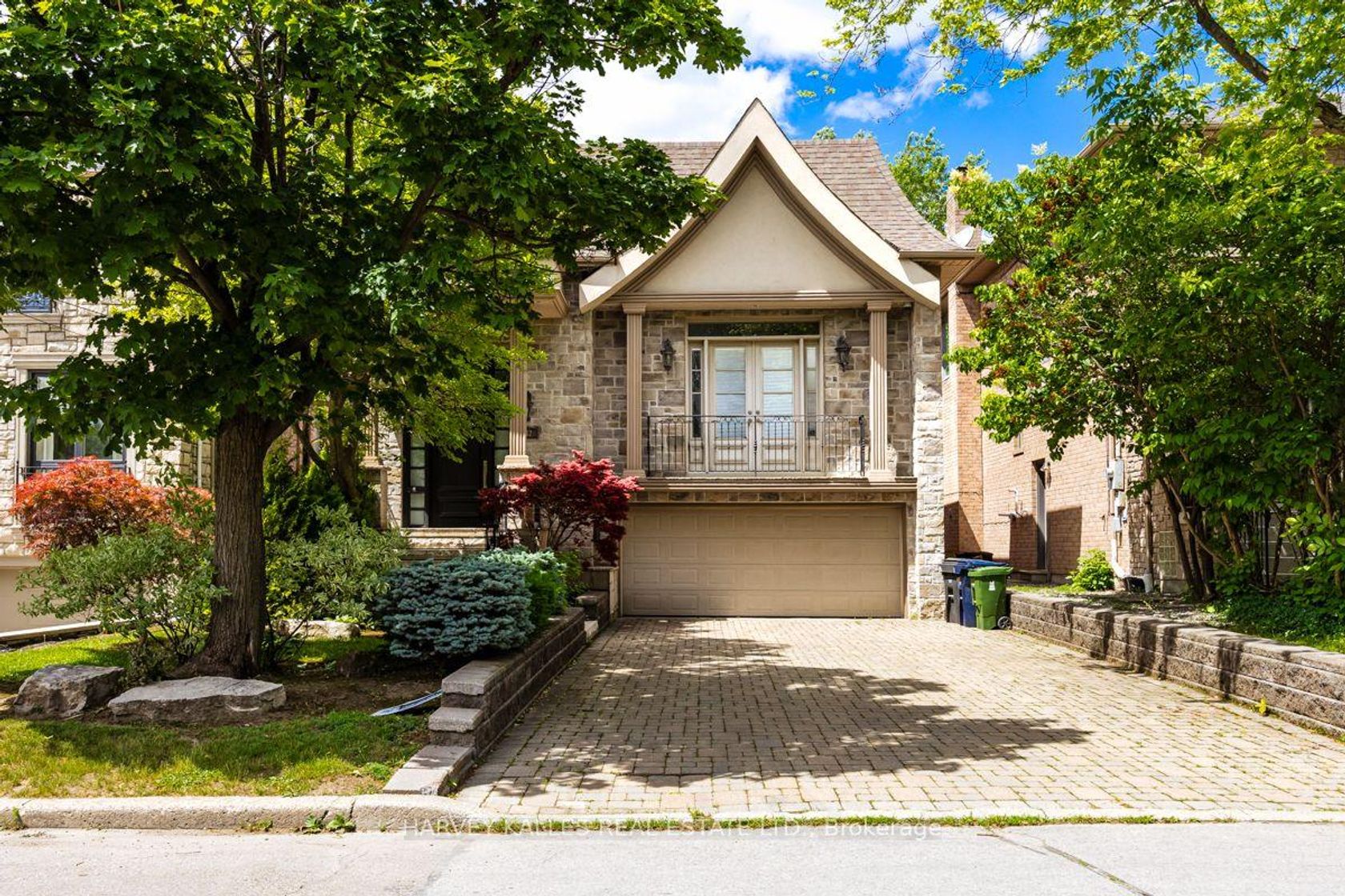 562 Bedford Park Avenue, Nortown, Toronto 