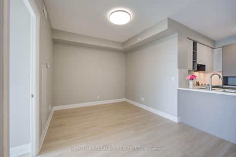 Photo 17 at 805 - 398 Highway 7, Doncrest, Richmond Hill