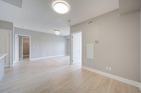 Photo 21 at 805 - 398 Highway 7, Doncrest, Richmond Hill