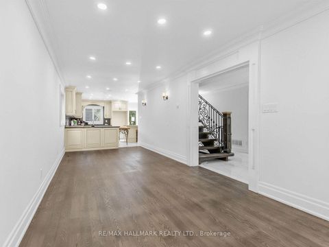 Photo 8 at 287 Andy Crescent, Elder Mills, Vaughan