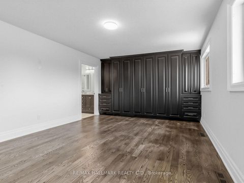 Photo 21 at 287 Andy Crescent, Elder Mills, Vaughan