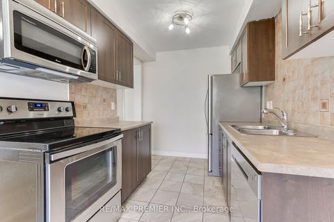 Photo 2 at 1505 Rankin Way, Alcona, Innisfil
