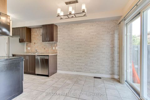 Photo 3 at 1505 Rankin Way, Alcona, Innisfil
