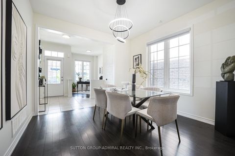 Photo 6 at 18 Morning Sparrow Drive, Kleinburg, Vaughan