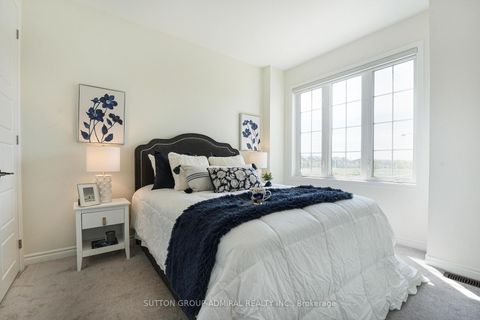 Photo 16 at 18 Morning Sparrow Drive, Kleinburg, Vaughan