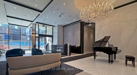 Photo 4 at 5205 - 8 Wellesley Street W, Bay Street Corridor, Toronto