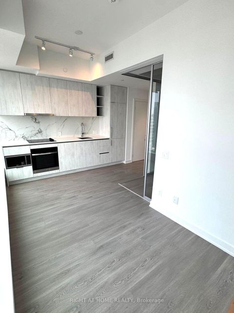 Photo 8 at 5205 - 8 Wellesley Street W, Bay Street Corridor, Toronto