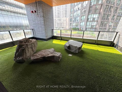Photo 15 at 5205 - 8 Wellesley Street W, Bay Street Corridor, Toronto