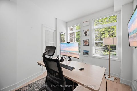 Photo 5 at 37 - 126 Resurrection Road, City Centre West, Toronto