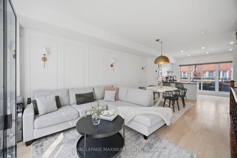 Photo 17 at 37 - 126 Resurrection Road, City Centre West, Toronto